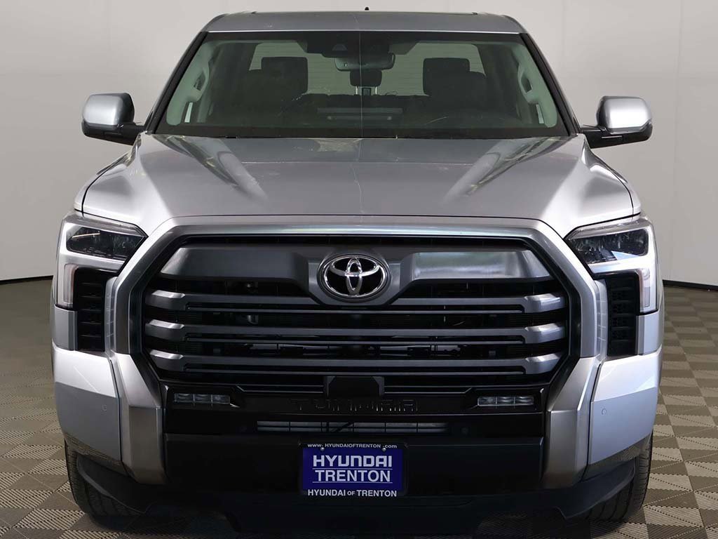 Used 2023 Toyota Tundra Limited image 11