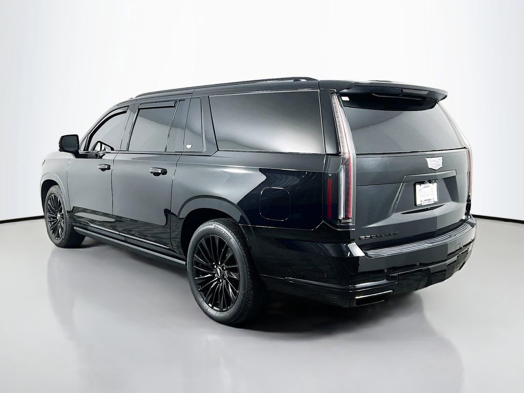 Used 2025 Cadillac Escalade ESV Sport Platinum w/ LPO, ONYX Package image 7