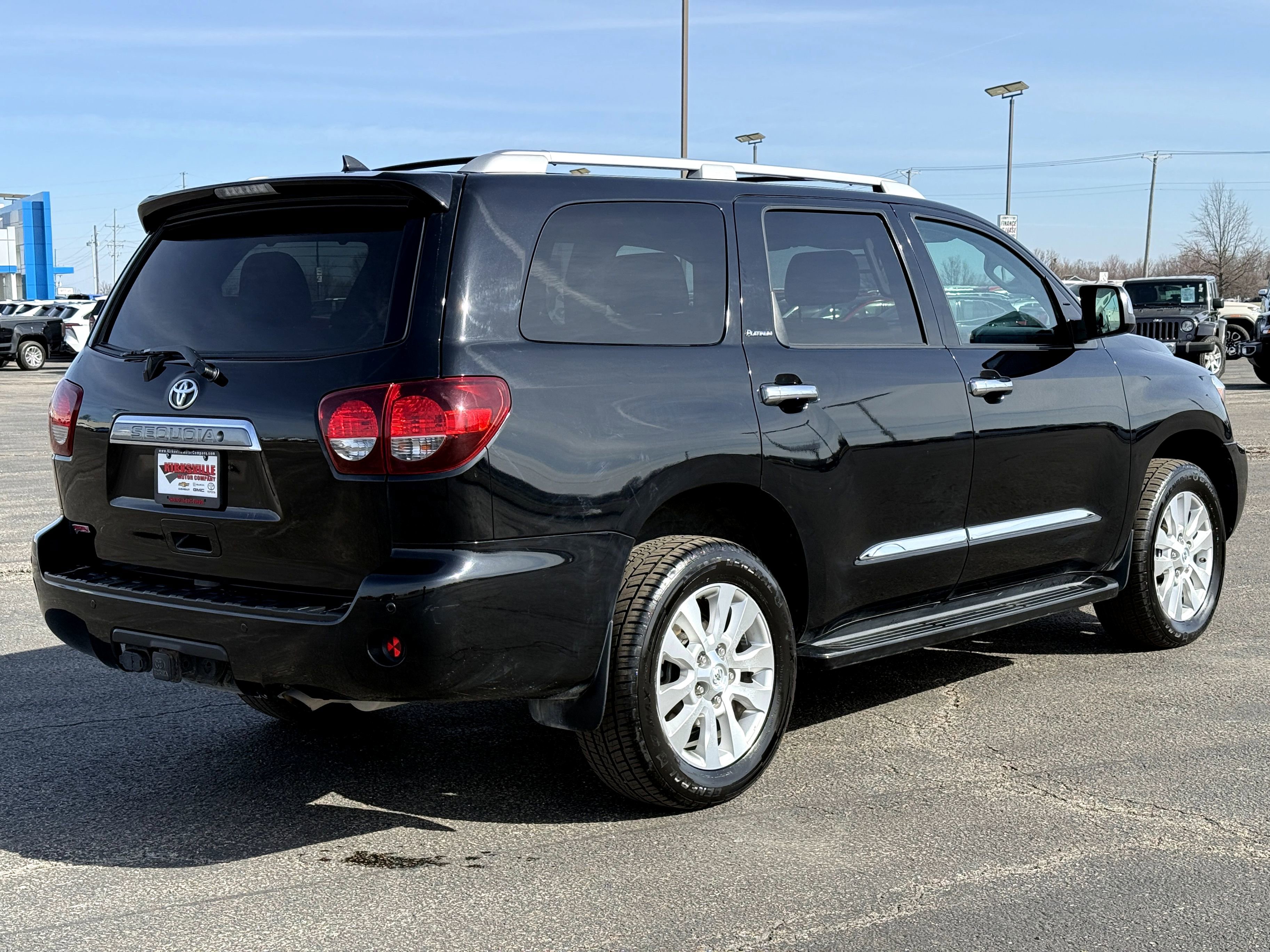 Used 2019 Toyota Sequoia Platinum w/ Four Season Floor Mat Package image 3