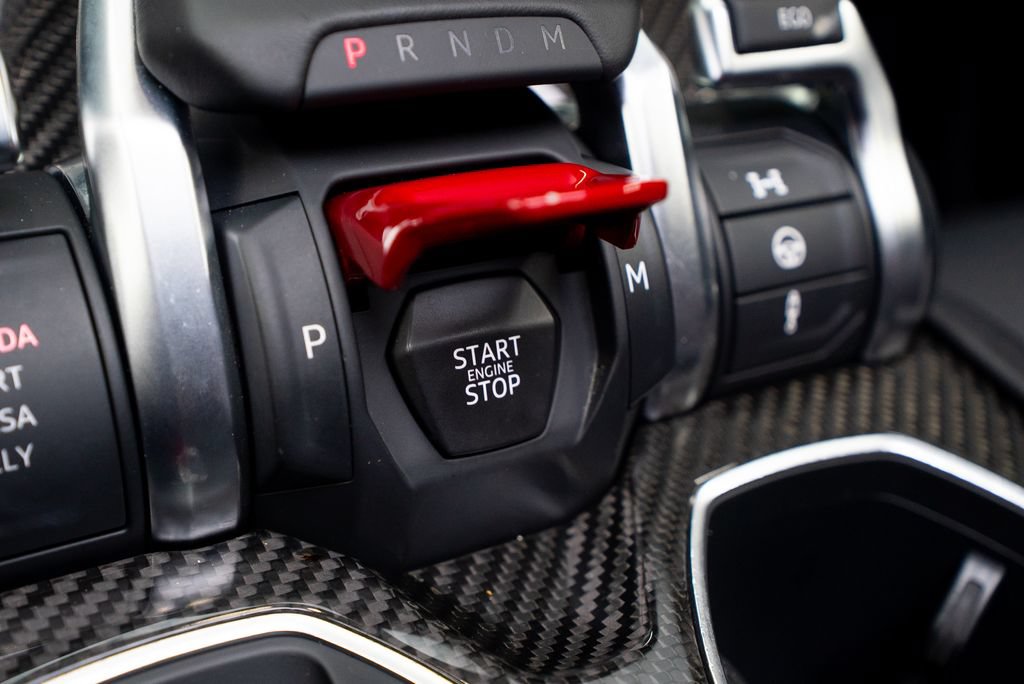 Used 2023 Lamborghini Urus Performante AWD/4WD image 50