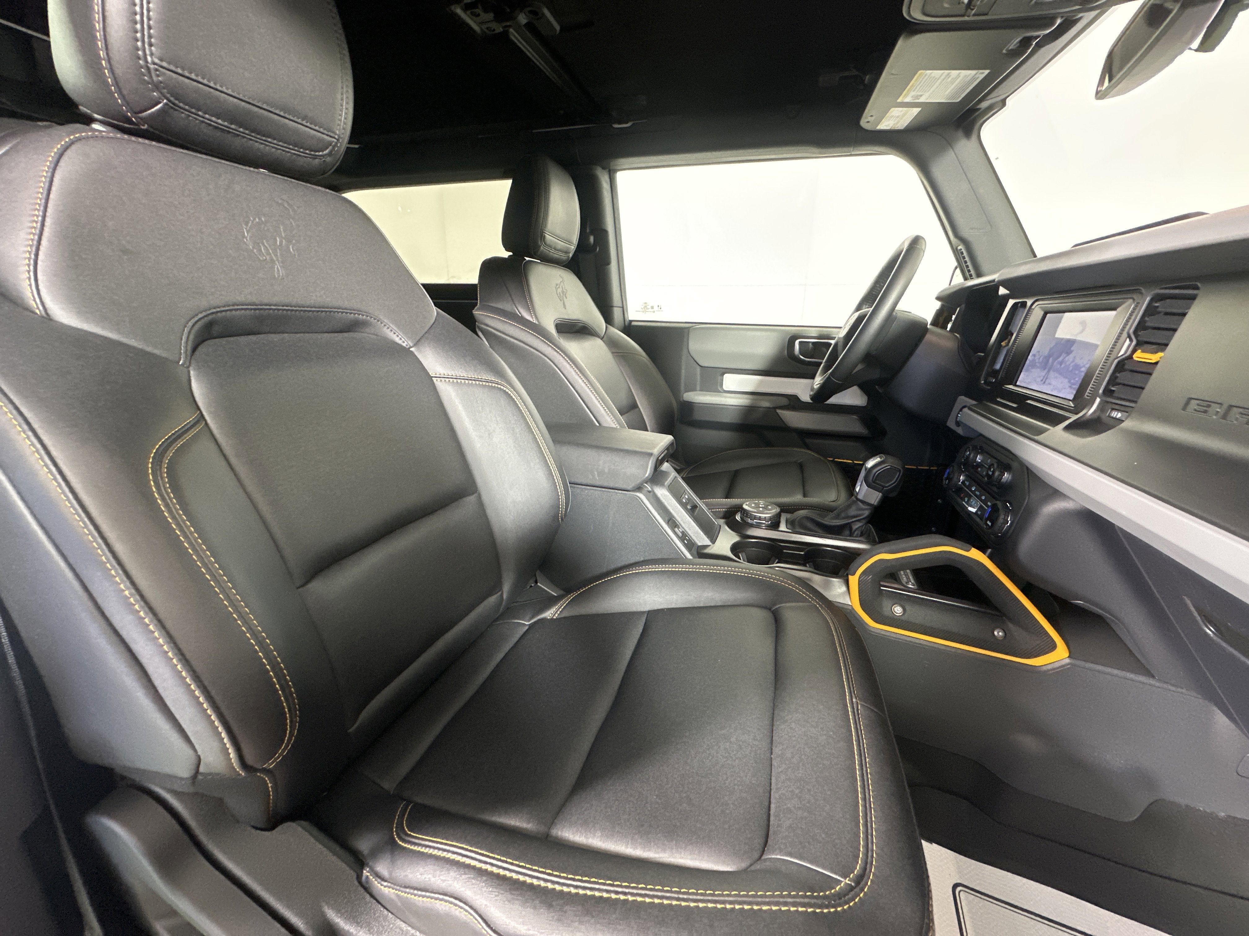 Used 2023 Ford Bronco Badlands image 26