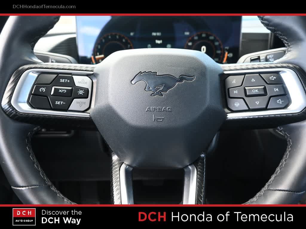 Used 2025 Ford Mustang GT RWD image 7