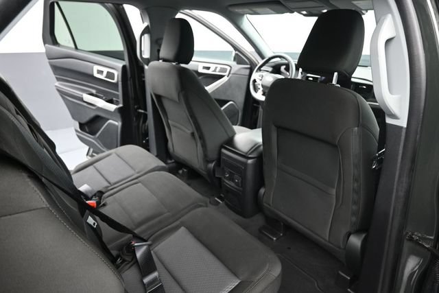Used 2022 Ford Explorer XLT RWD image 23