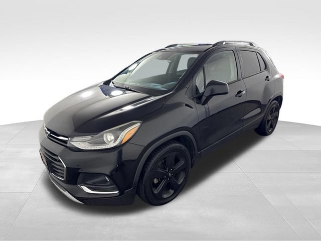 Used 2018 Chevrolet Trax Premier w/ Midnight Edition FWD image 3