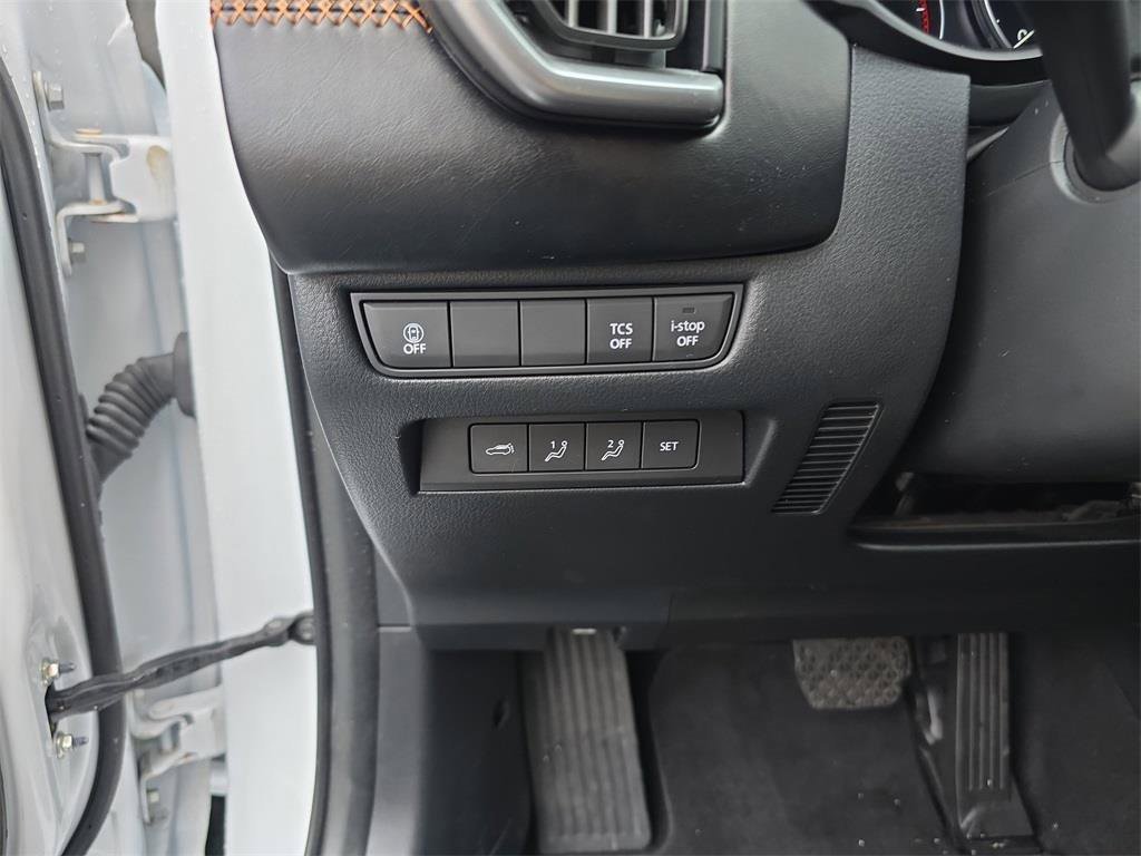 Used 2023 MAZDA CX-50 AWD 2.5 Turbo w/ Cargo Package image 39