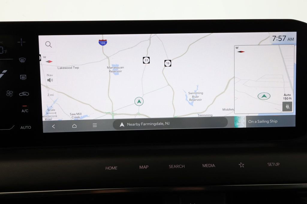 Used 2024 Kia EV9 Land image 18