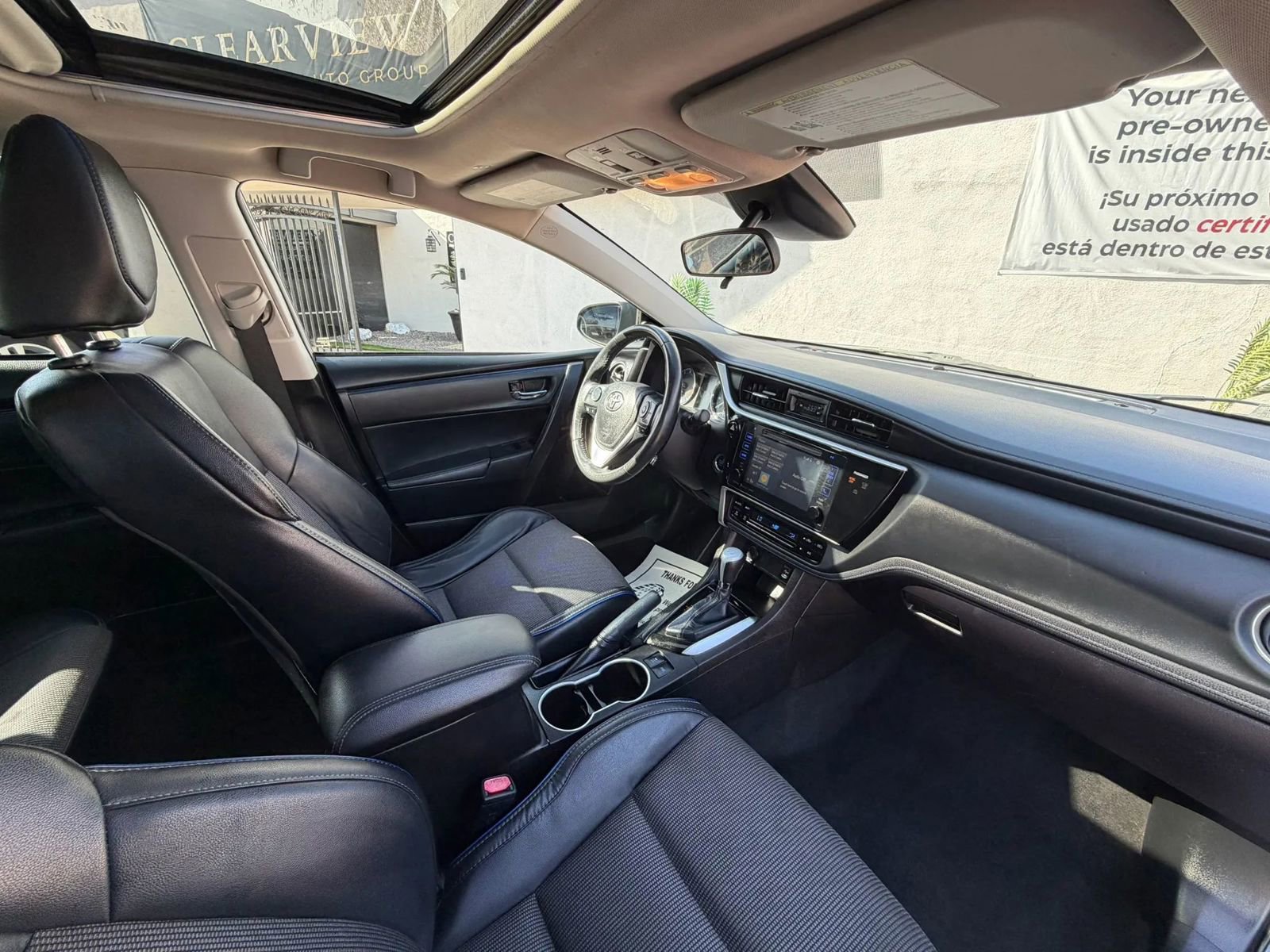 Used 2017 Toyota Corolla SE FWD image 11