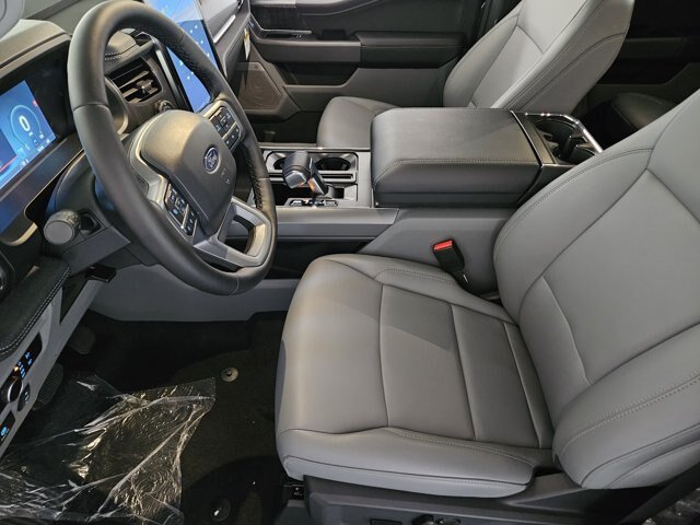 New 2025 Ford F150 Lightning Flash AWD/4WD image 14
