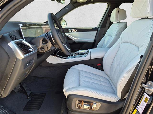 New 2026 BMW X5 xDrive50e AWD/4WD image 4