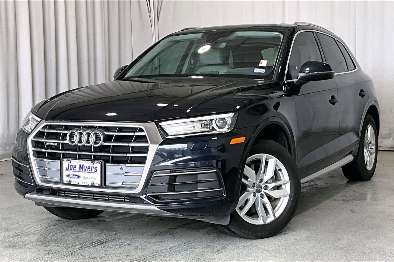 Used 2020 Audi Q5 2.0T Premium w/ Convenience Package AWD/4WD image 2