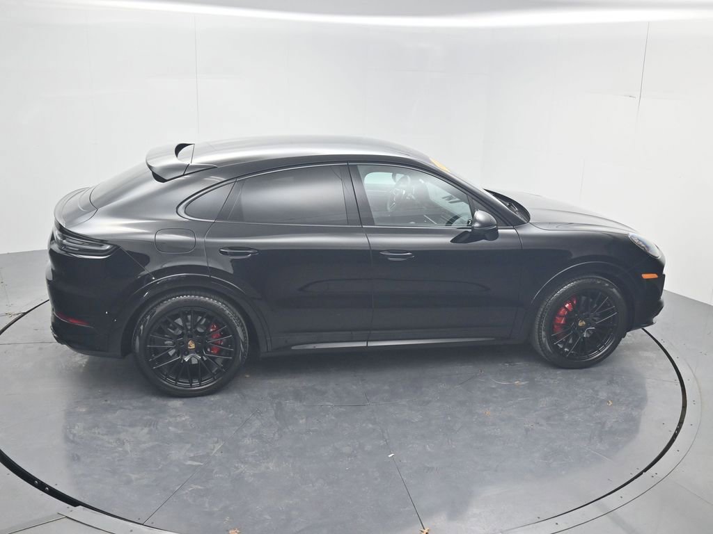 Used 2022 Porsche Cayenne GTS image 72