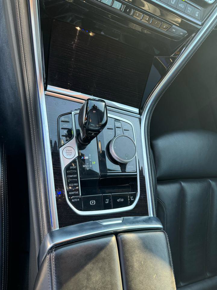 Used 2021 BMW M850i xDrive Convertible AWD/4WD image 17