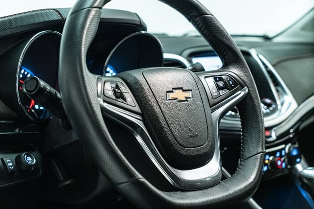 Used 2017 Chevrolet SS RWD image 23