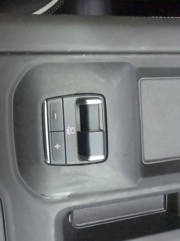 Used 2025 GMC Sierra 2500 AT4X AWD/4WD image 20