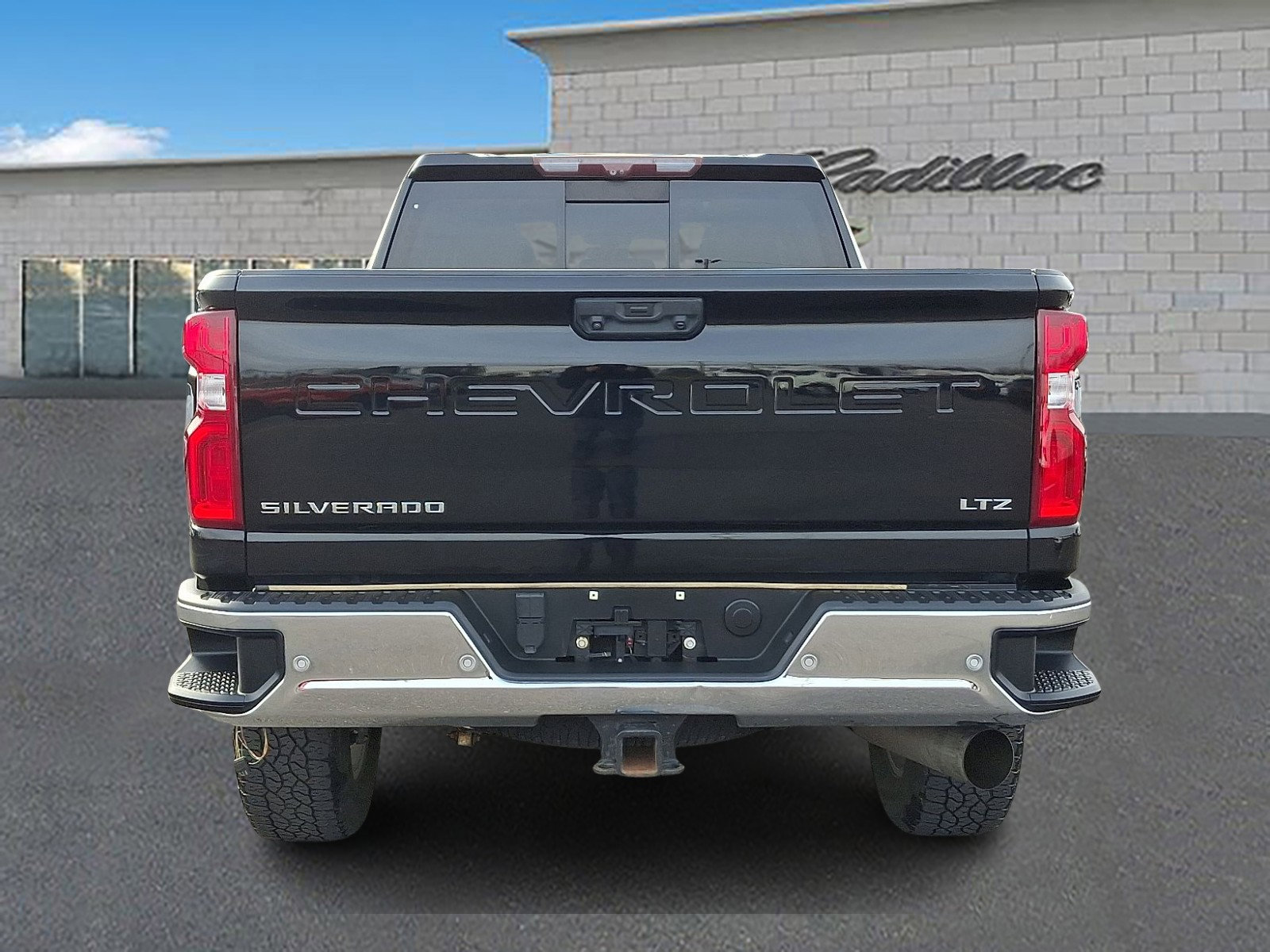Used 2020 Chevrolet Silverado 2500 LTZ w/ LTZ Premium Package image 5