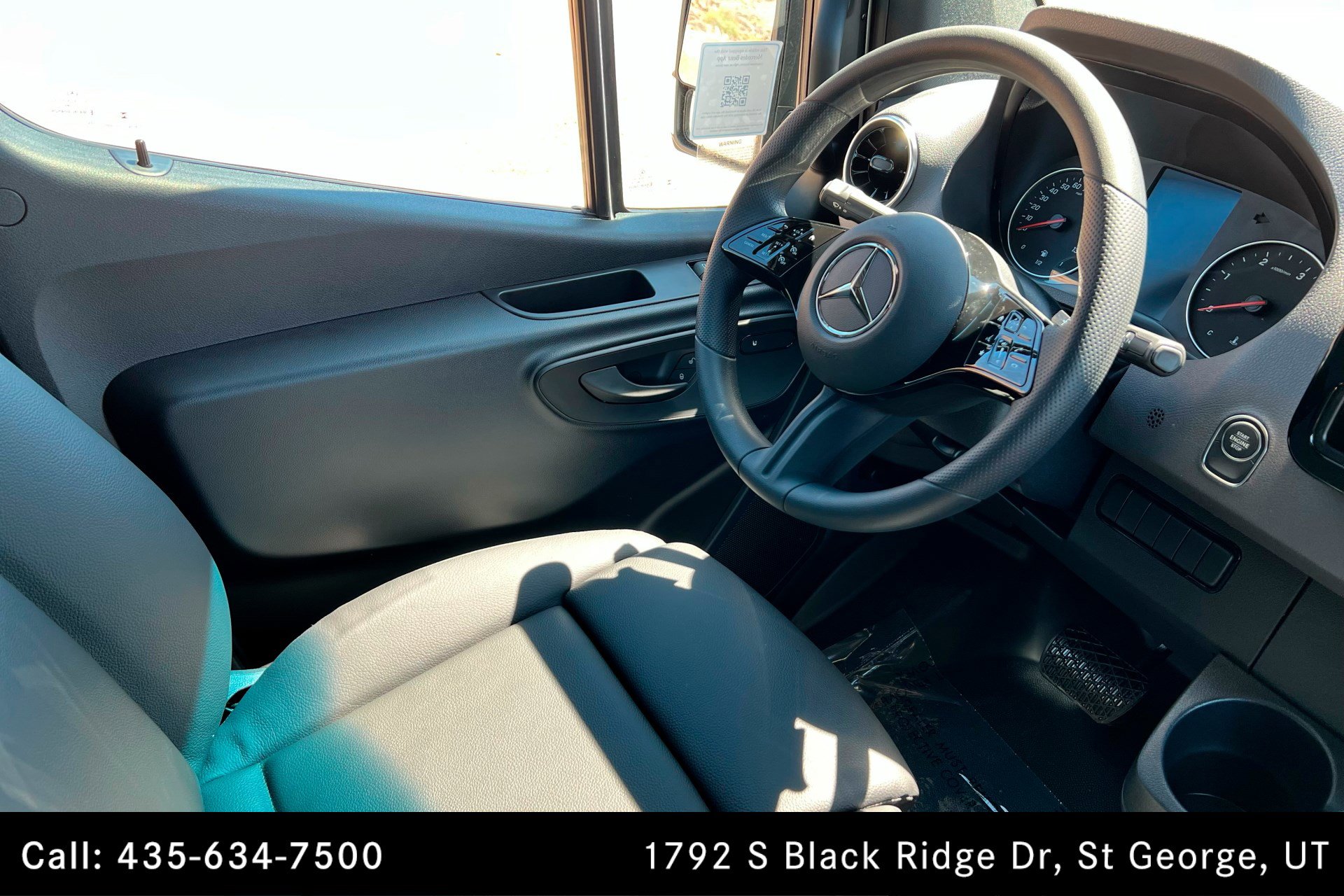 Used 2025 Mercedes-Benz Sprinter 2500 image 11