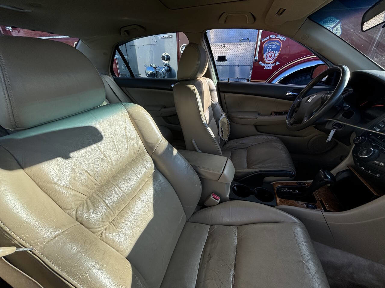 Used 2005 Honda Accord EX-L image 16