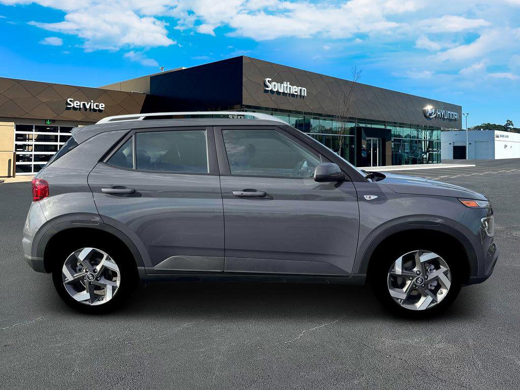 New 2026 Hyundai Venue SEL image 10