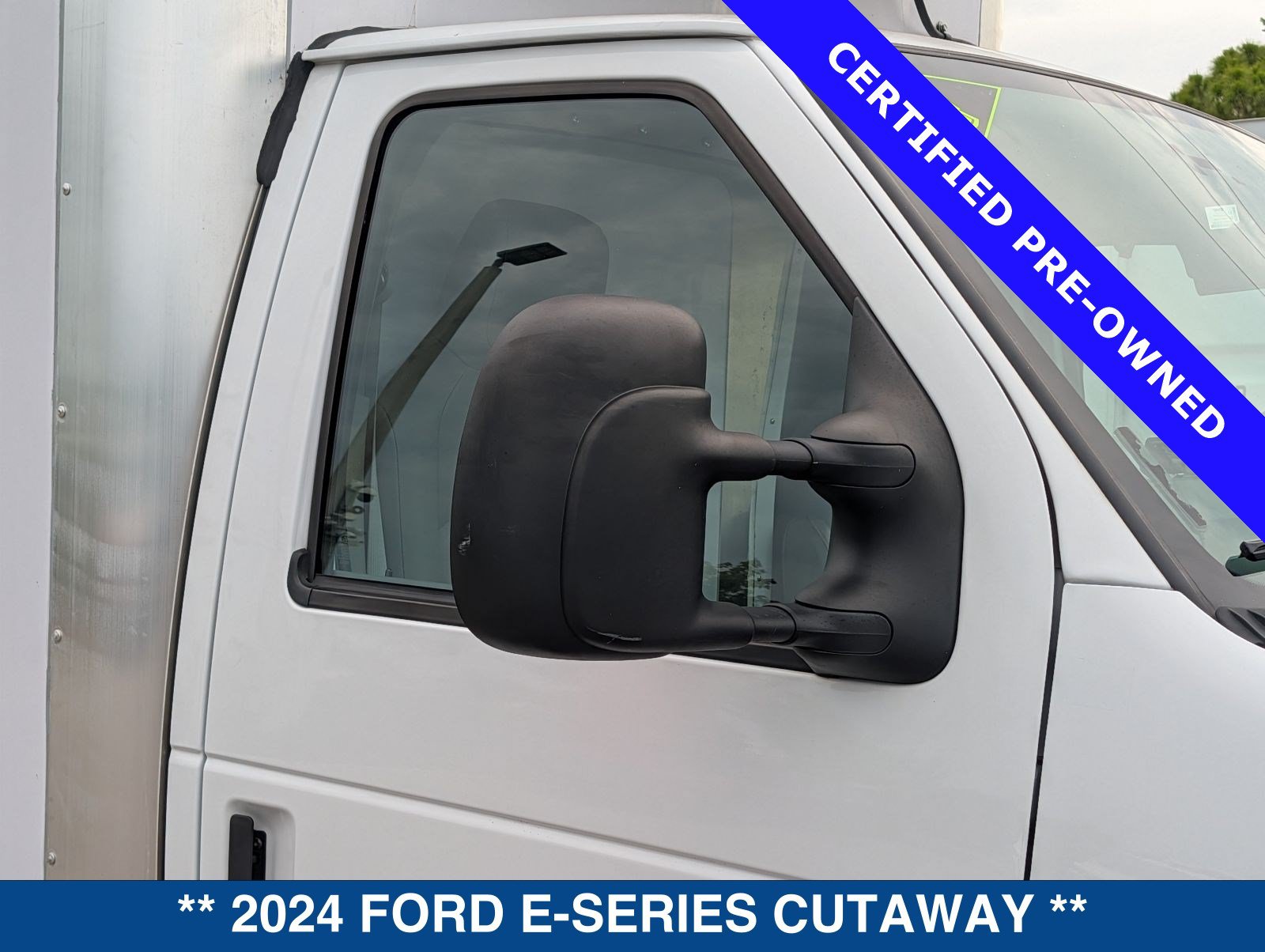 Certified 2024 Ford E-350 and Econoline 350 Super Duty w/ Power Windows & Locks Group RWD image 10