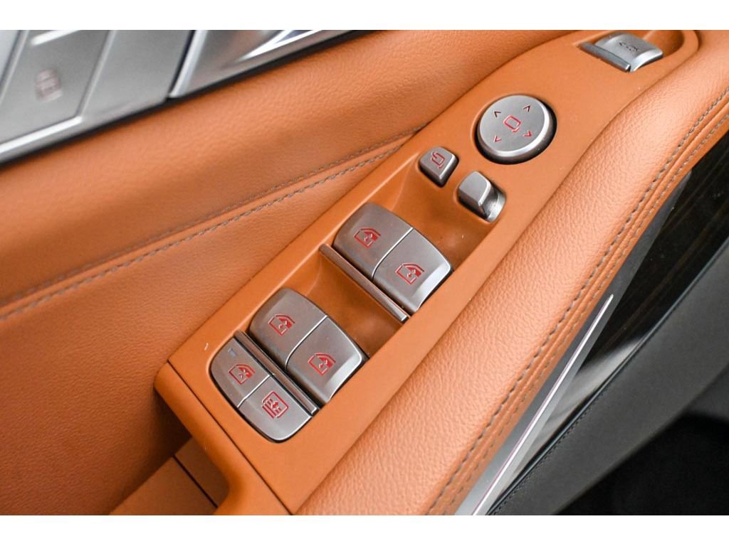 Used 2020 BMW X7 xDrive40i w/ Premium Package image 39