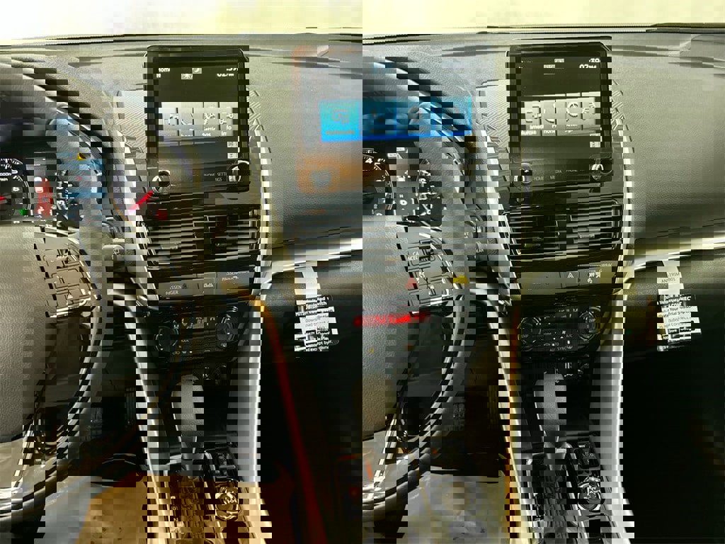 New 2026 Mitsubishi Eclipse Cross SE image 19