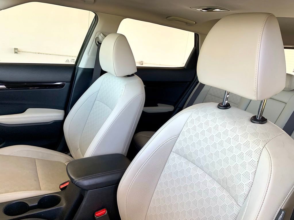 Used 2023 Kia Seltos EX image 13