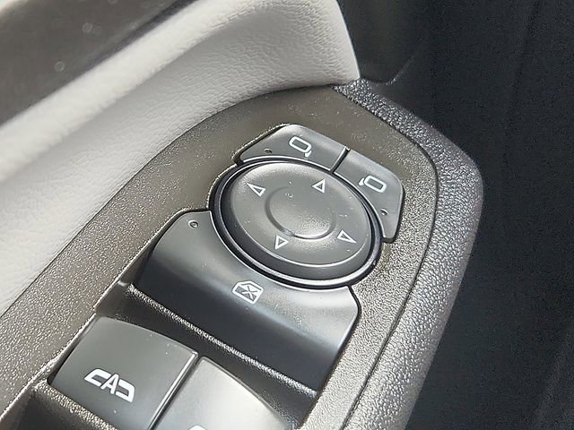 Used 2023 Chevrolet Equinox LS w/ LS Convenience Package AWD/4WD image 19