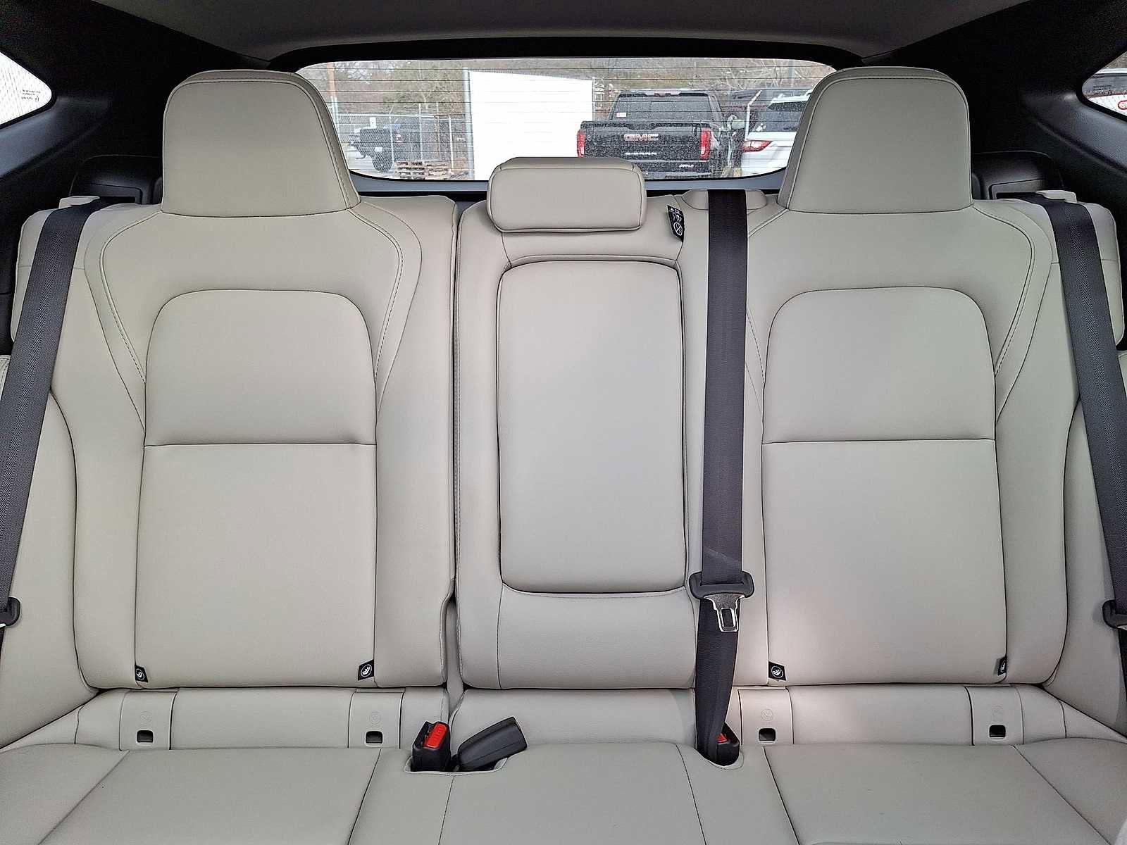 Used 2025 Nissan Murano SL w/ Cargo Package image 13