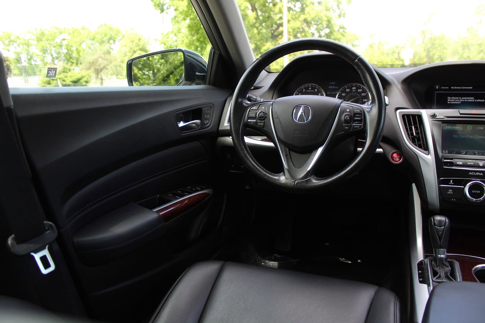 Used 2017 Acura TLX FWD image 9