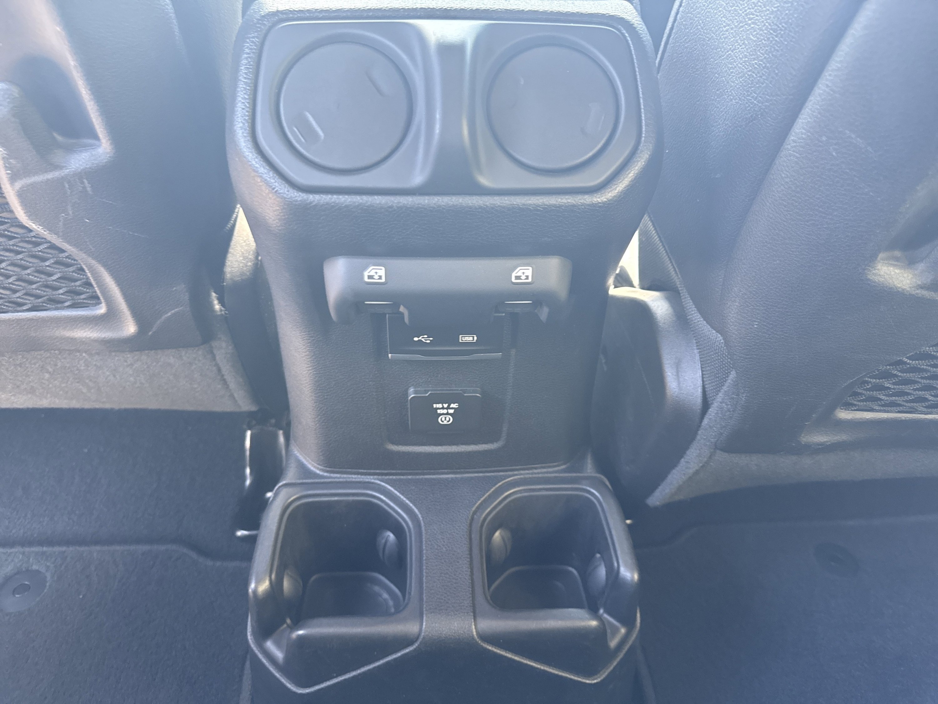 Used 2019 Jeep Wrangler Unlimited Rubicon w/ Steel Bumper Group AWD/4WD image 10