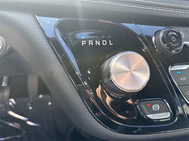 Used 2023 Chrysler Pacifica Touring-L w/ S Appearance Package image 23