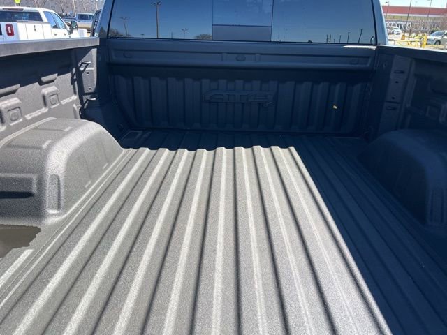 Used 2024 GMC Sierra 1500 AT4 w/ AT4 Premium Package image 30