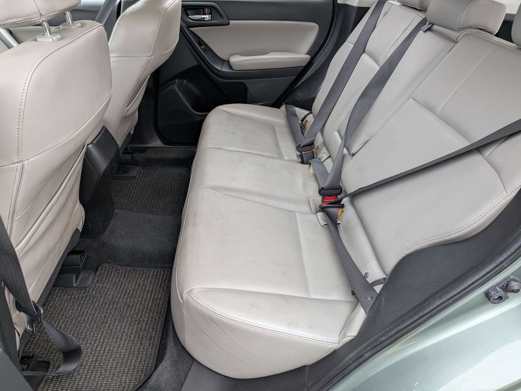 Used 2014 Subaru Forester 2.5i Limited AWD/4WD image 28