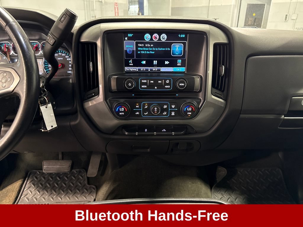 Used 2015 Chevrolet Silverado 1500 LT w/ LT Convenience Package AWD/4WD image 11