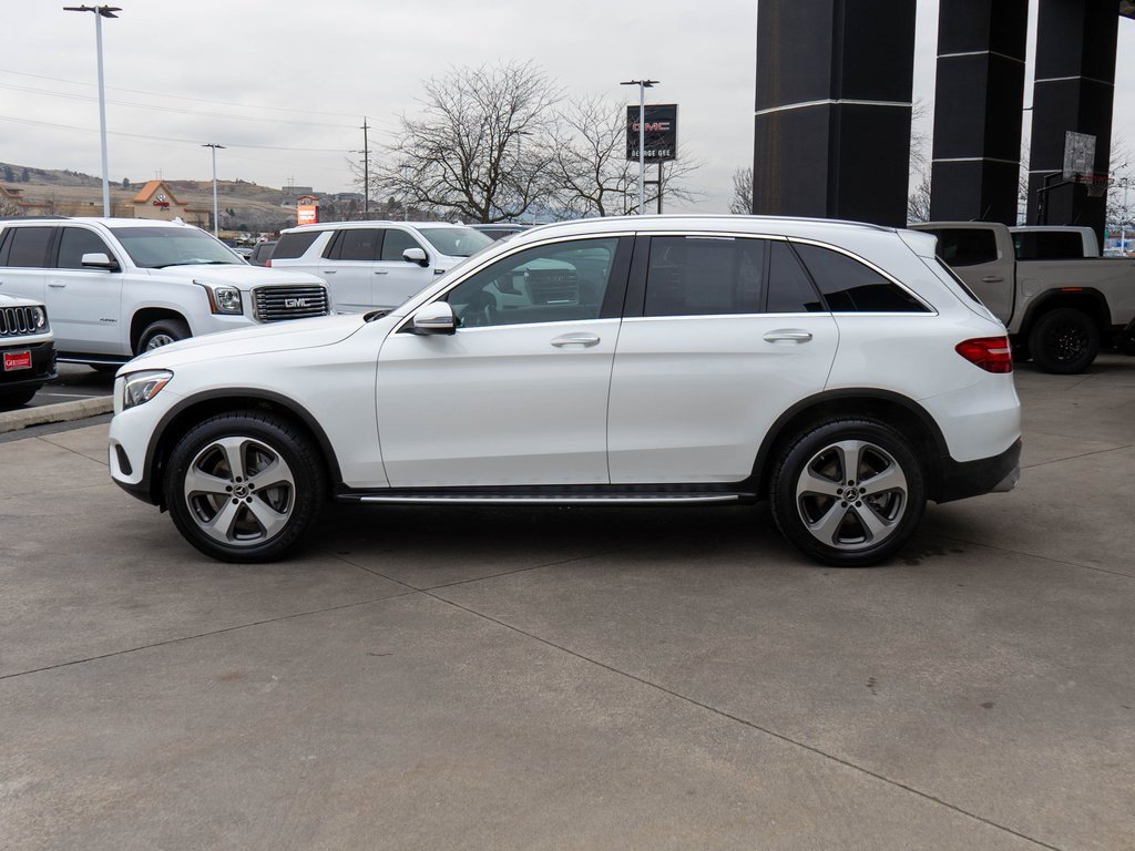 Used 2017 Mercedes-Benz GLC 300 4MATIC image 4