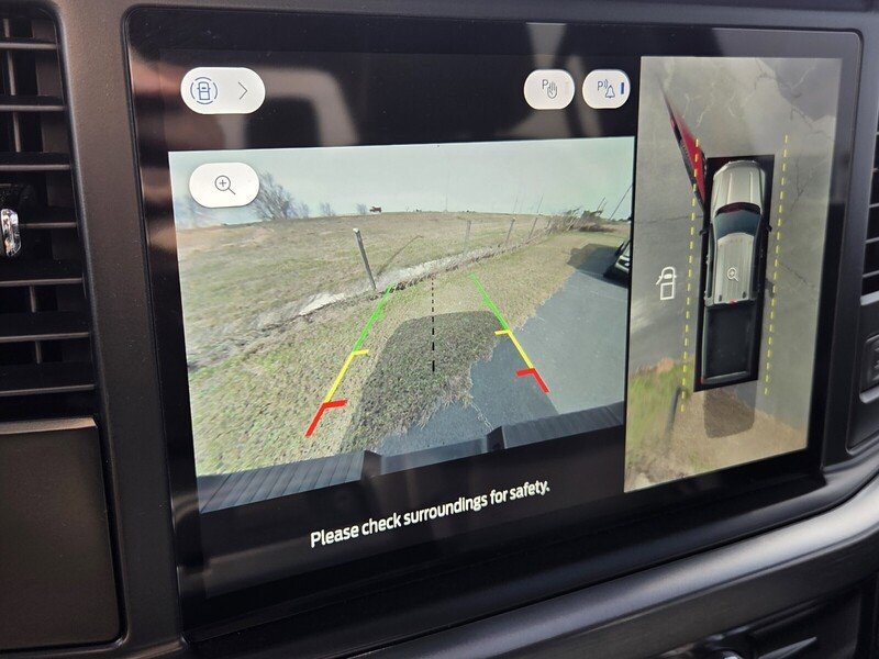 Used 2025 Ford F250 Lariat w/ Black Appearance Package AWD/4WD image 20