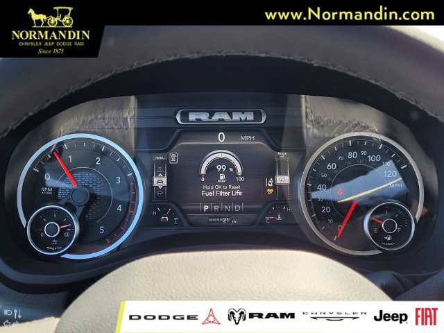 New 2025 RAM 5500 Tradesman w/ Safety Group AWD/4WD image 9