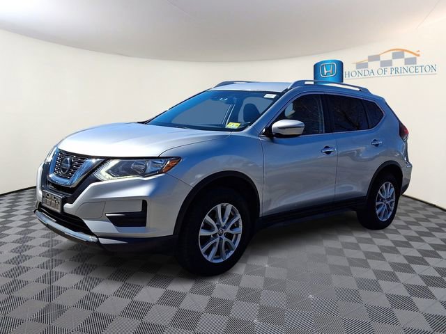 Used 2019 Nissan Rogue SV image 3