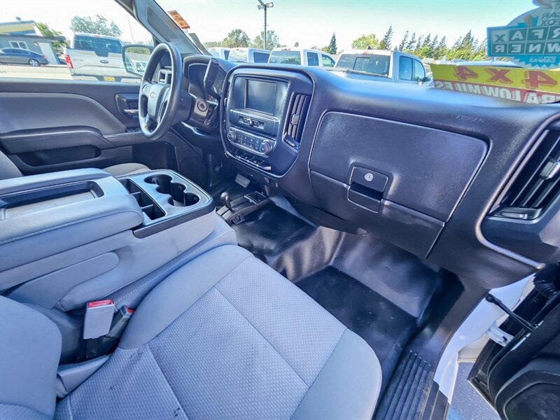 Used 2017 Chevrolet Silverado 2500 W/T AWD/4WD image 16
