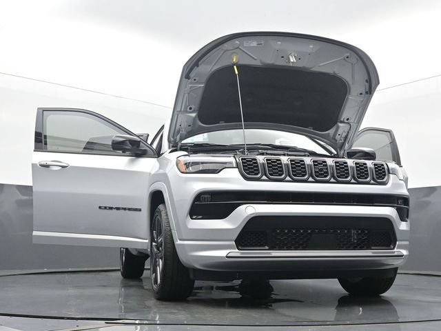 New 2025 Jeep Compass Limited w/ Driver Assist Group I AWD/4WD image 58