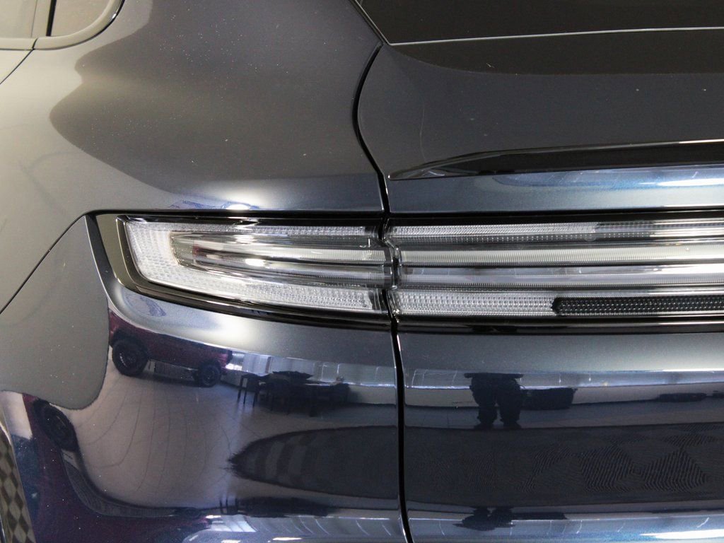 Certified 2025 Porsche Cayenne S image 12