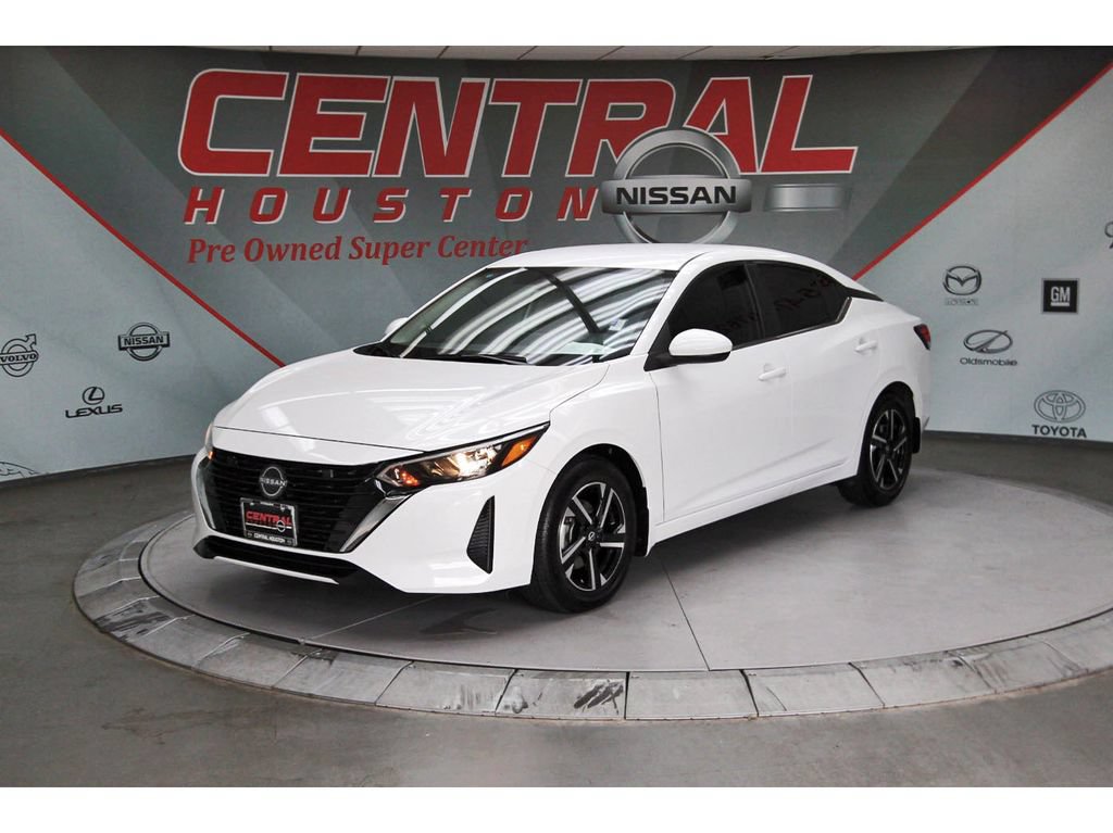 Used 2025 Nissan Sentra SV w/ All-Weather Package FWD image 2