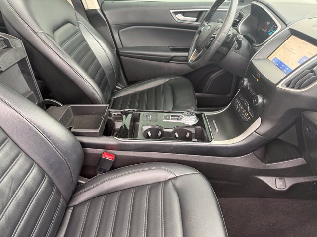 Used 2019 Ford Edge SEL w/ Equipment Group 201A AWD/4WD image 21