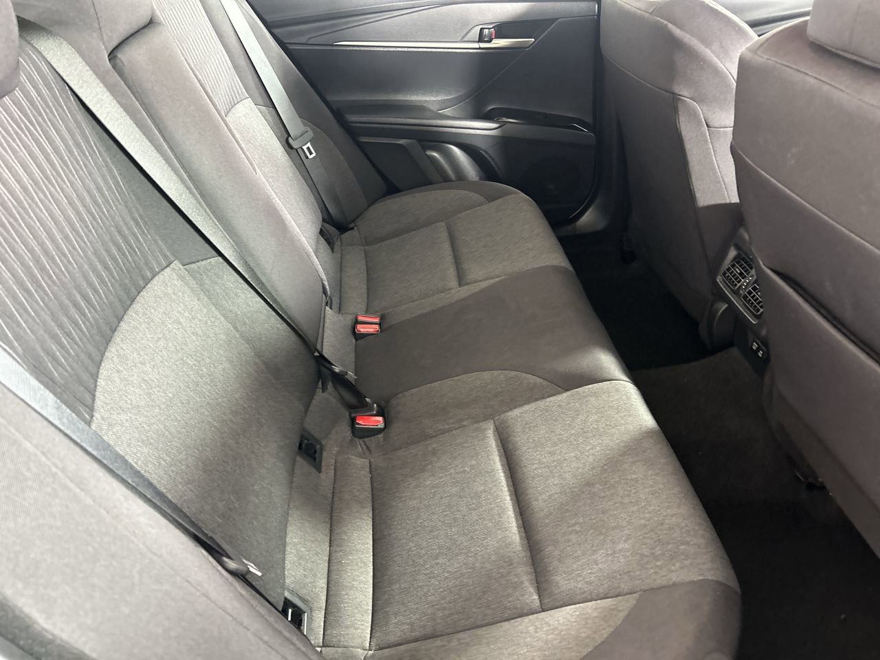 Used 2025 Toyota Camry LE FWD image 24