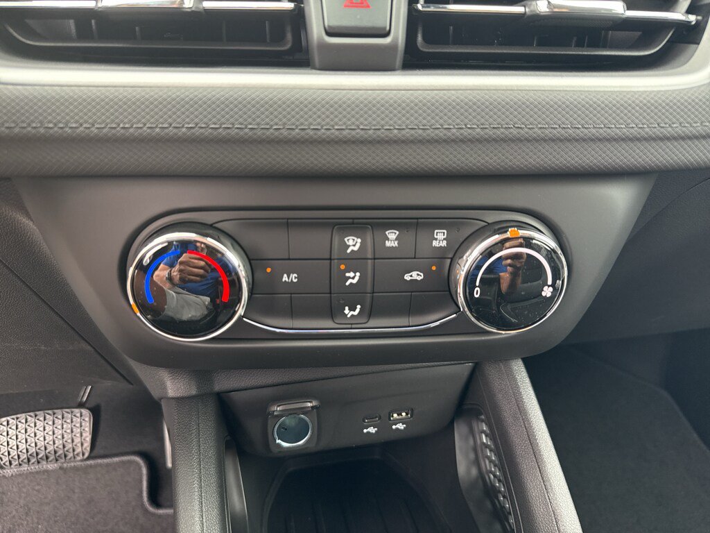 New 2026 Chevrolet TrailBlazer LS w/ LS Convenience Package FWD image 13