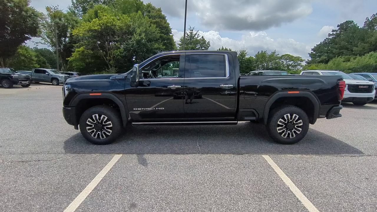New 2026 GMC Sierra 2500 Denali Ultimate AWD/4WD image 5