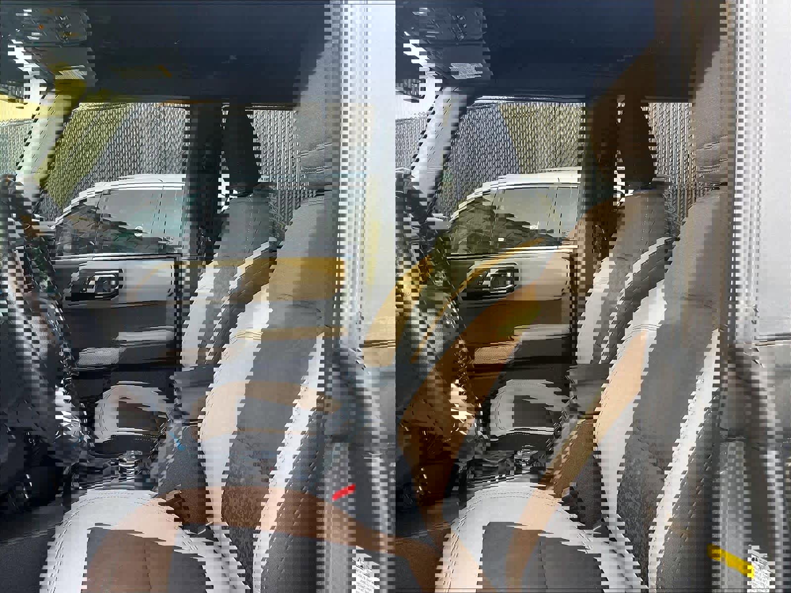 Used 2023 Ford Bronco Wildtrak image 10