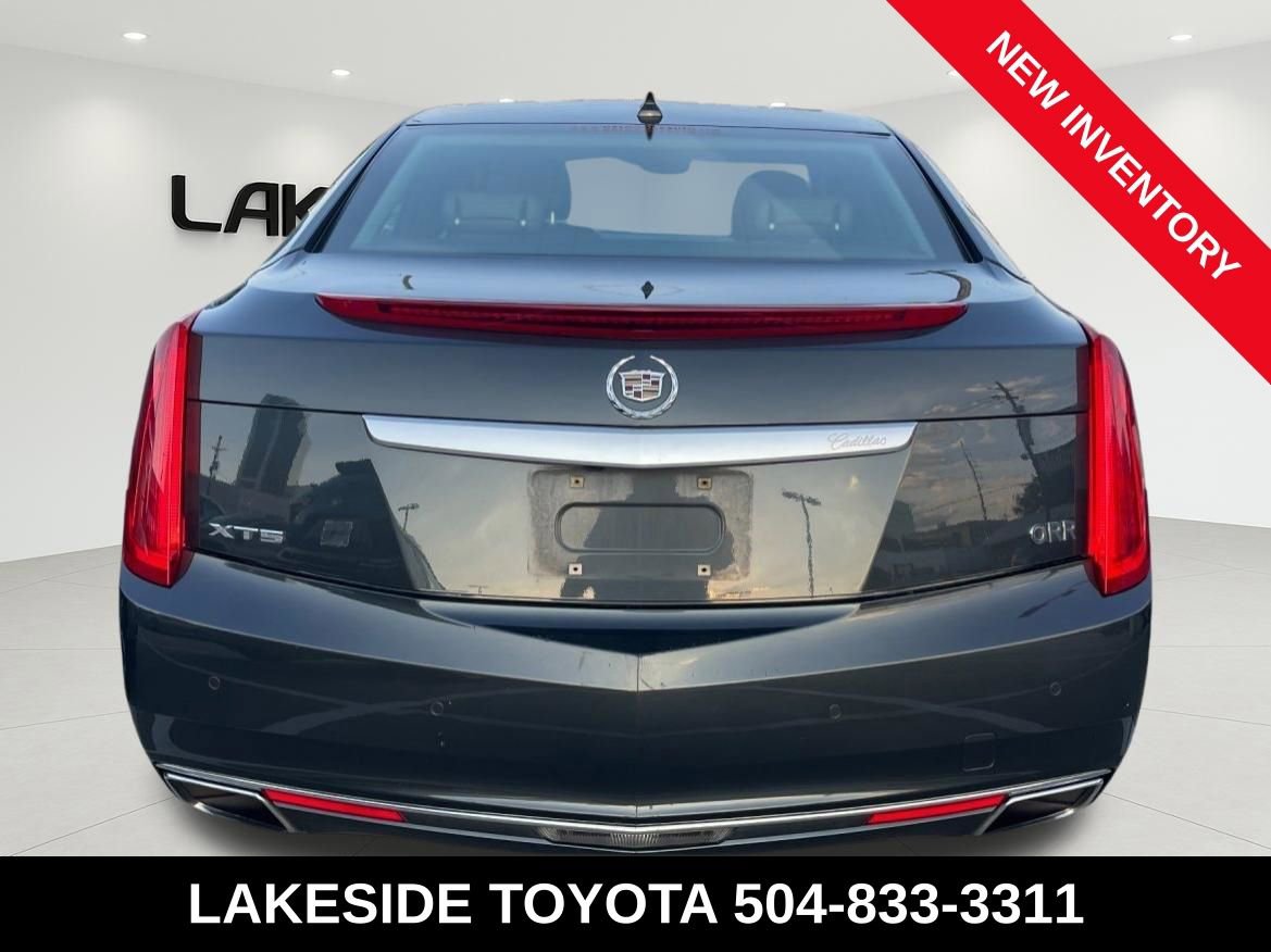 Used 2013 Cadillac XTS Luxury w/ Driver Awareness Package image 4