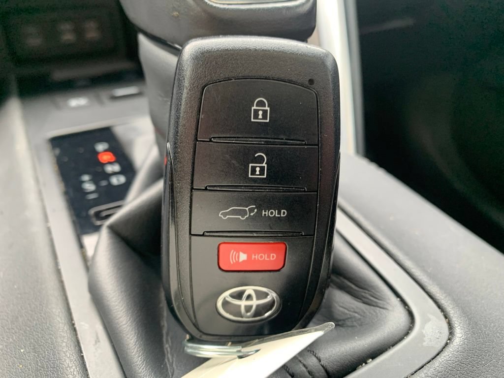 Used 2024 Toyota Venza Nightshade AWD/4WD image 52