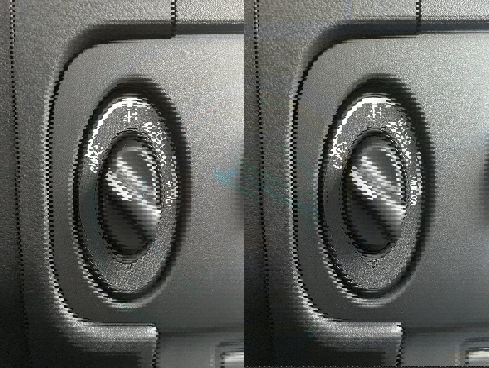 New 2026 Nissan Frontier SV w/ Tow Package AWD/4WD image 19